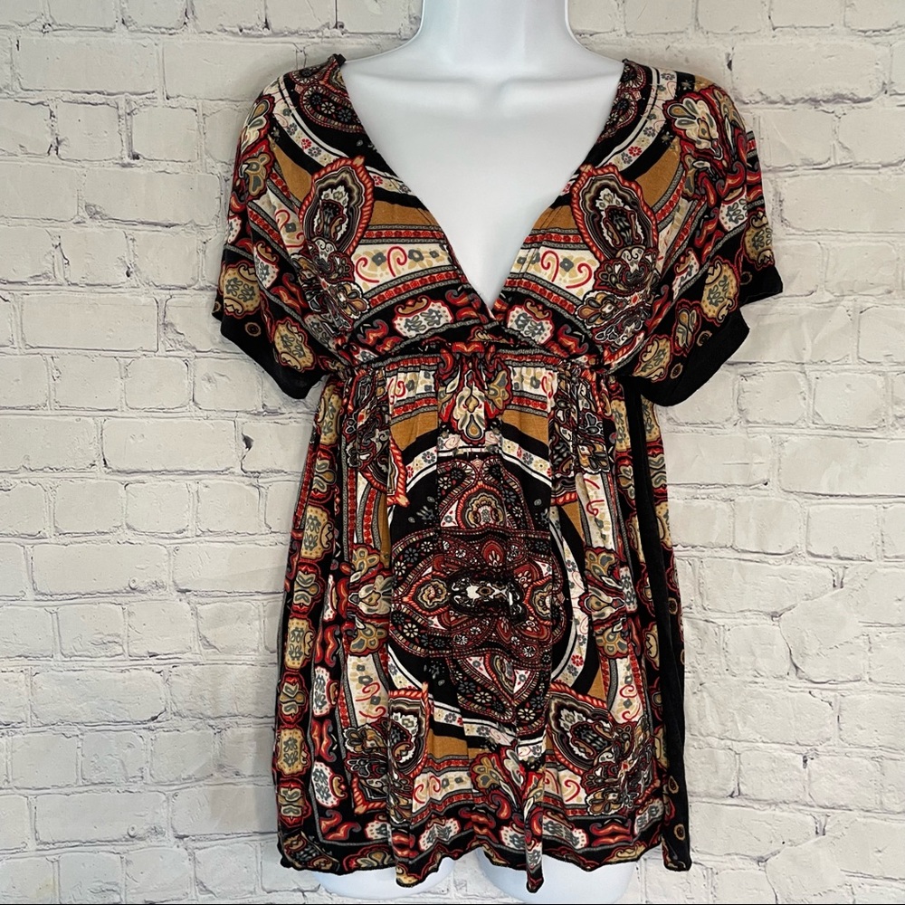 Rue21 Printed Blouse Large